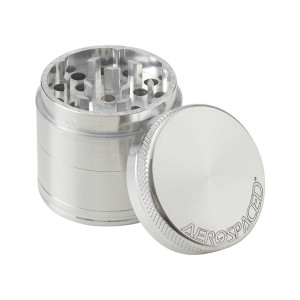 Čtyřdílná drtička Aerospaced by Higher Standards, 40mm, stříbrná