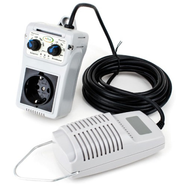 CO2 SuperPro - analogový regulátor CO2